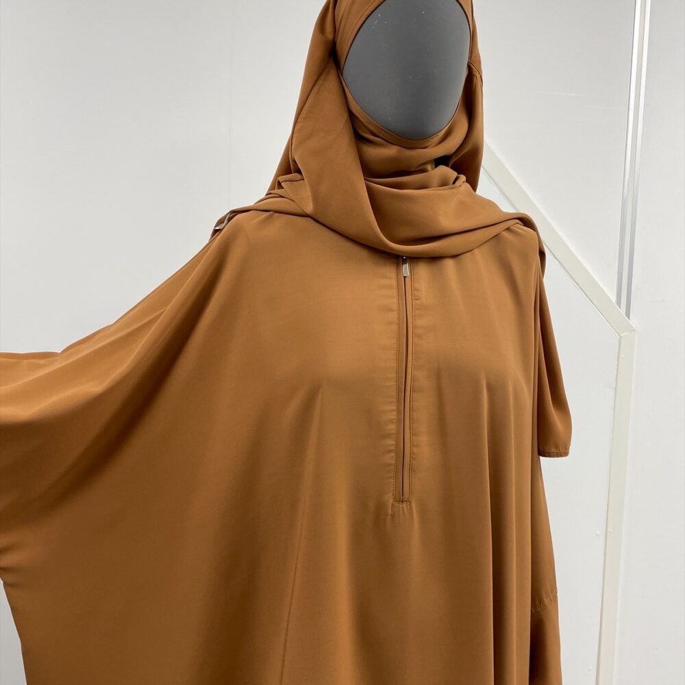 Alternative view of Batwing Abaya ‘Camel’
