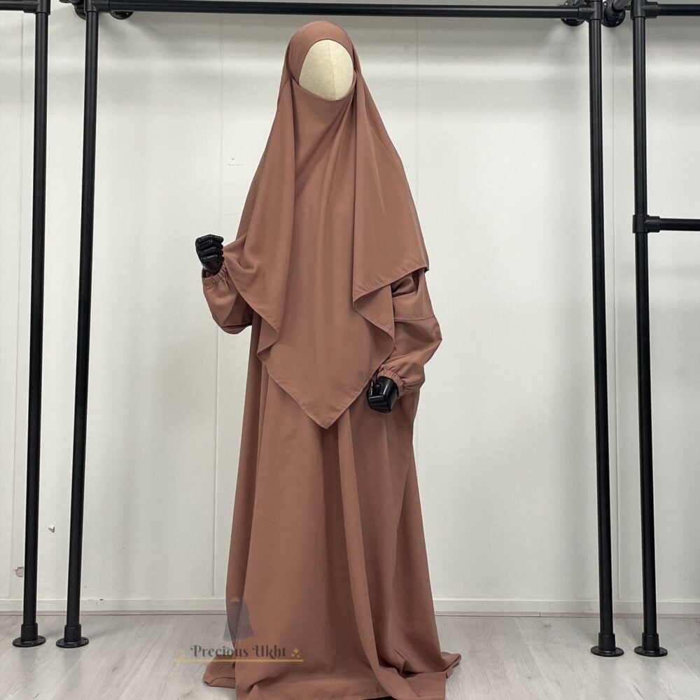 Amira Khimaar Short 'Old Rose'