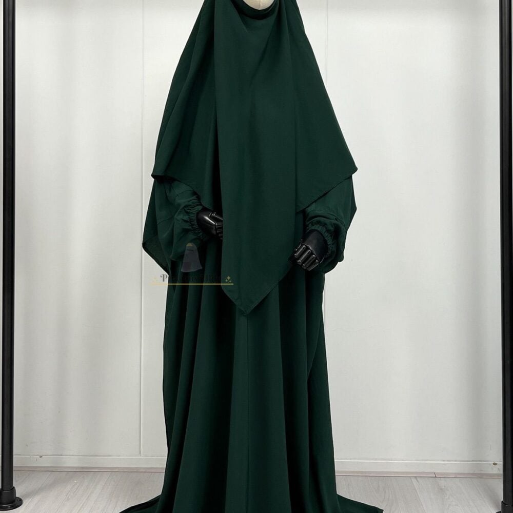 Amira Khimaar Short 'Forest Green'