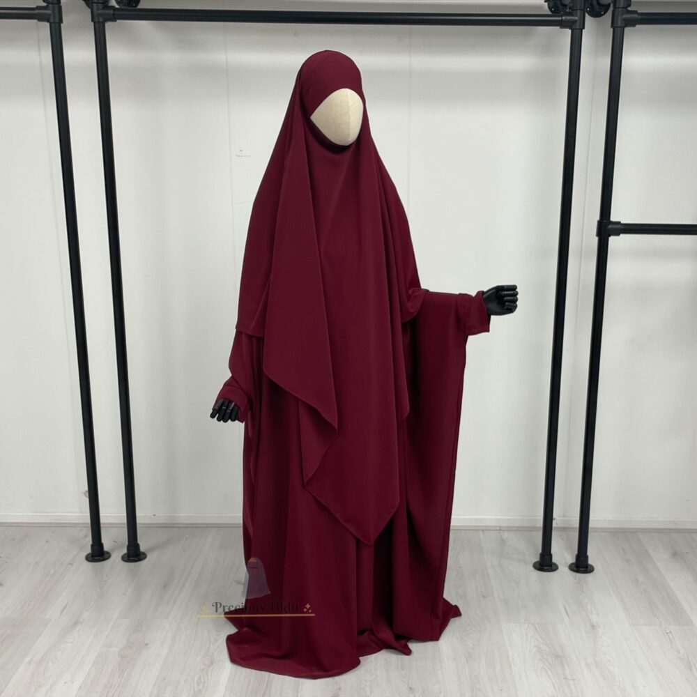 Amira Khimaar Long ‘Bordeaux’ (Medina Silk Fabric)