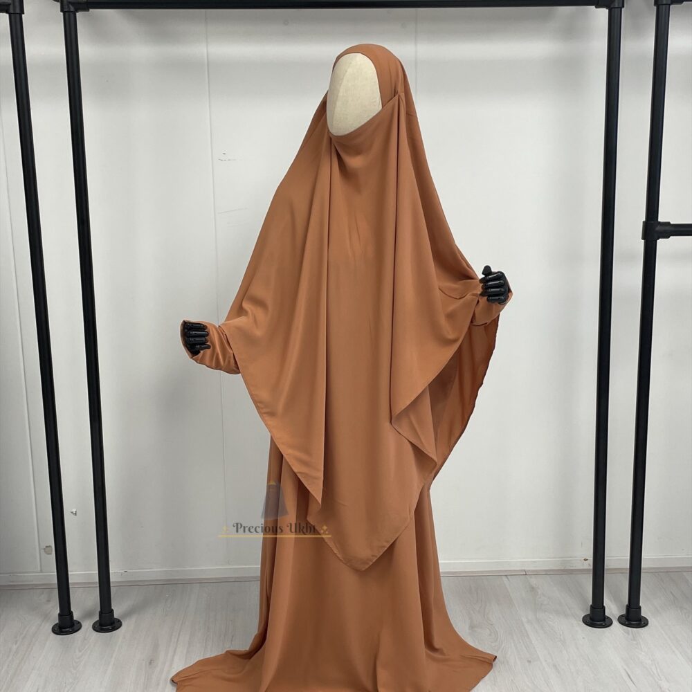 Amira Khimaar Long ‘Salmon’