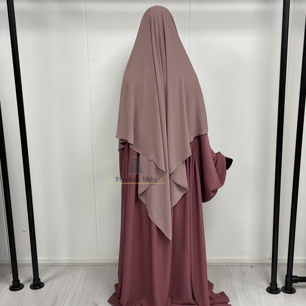 Alternative view of Amira Khimaar Short ‘Mauvie Grey’ (Medina Silk Fabrics)