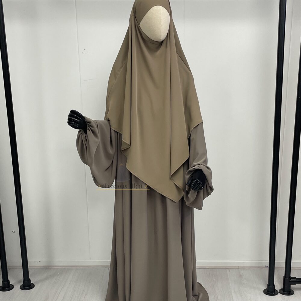 Amira Khimaar Short ‘Light Taupe' (Medina Silk Fabrics)