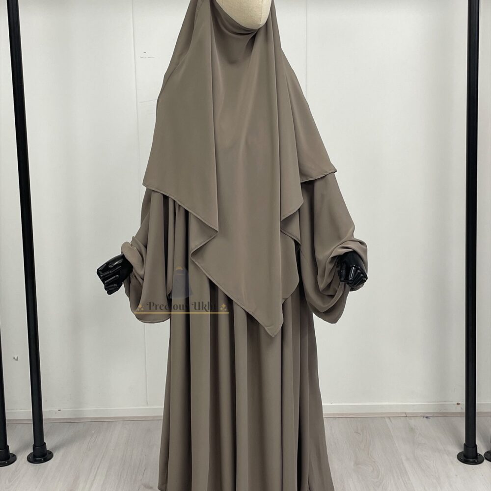 Amira Khimaar Short ‘Taupe’ (Medina Silk Fabrics)