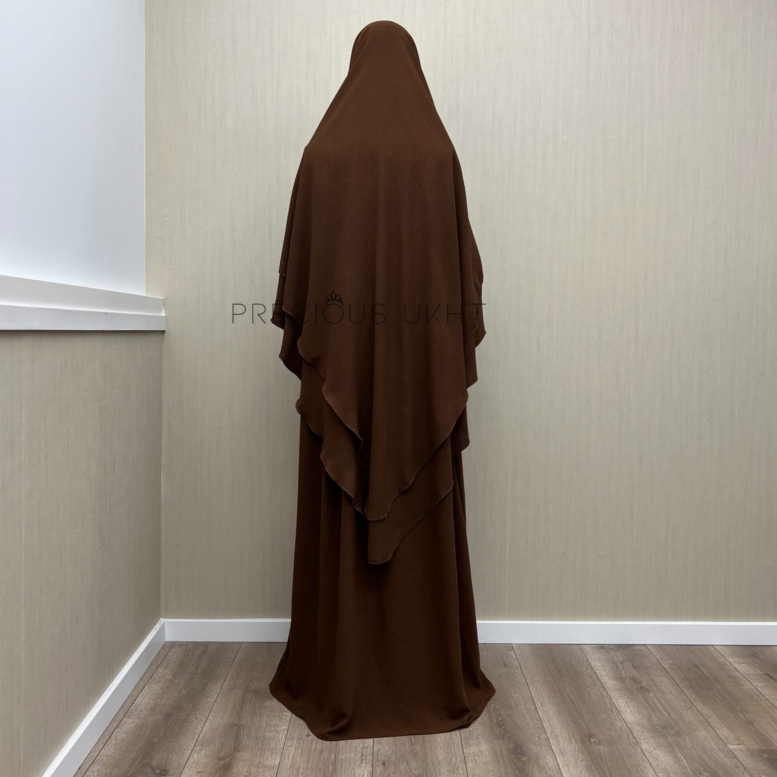 Alternative view of 2 Laags Stretch Khimaar & Pofmouw Abaya ‘Dark Brown’ (Jazz Fabric)