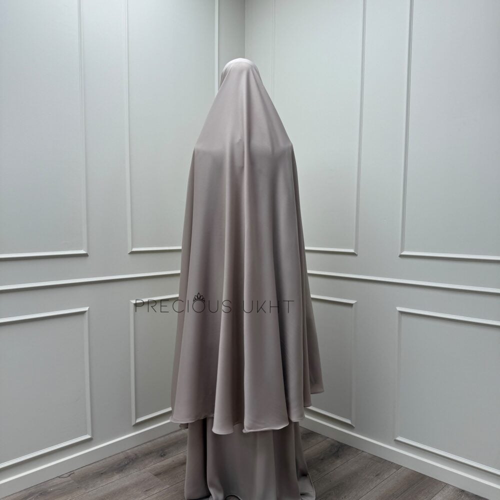Alternative view of Extra Long Khimaar & Abaya Set 'Misty Beige' (Pearl Collection)