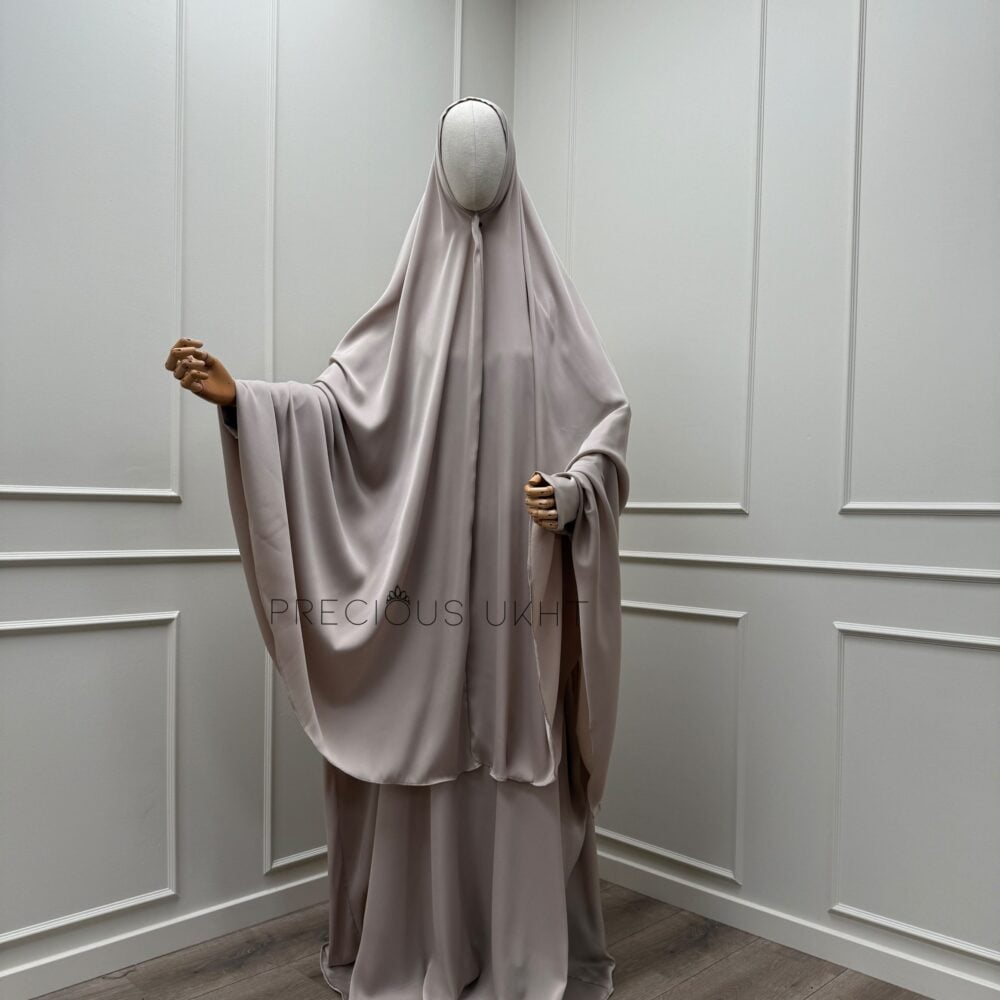 Extra Long Khimaar & Abaya Set 'Misty Beige' (Pearl Collection)