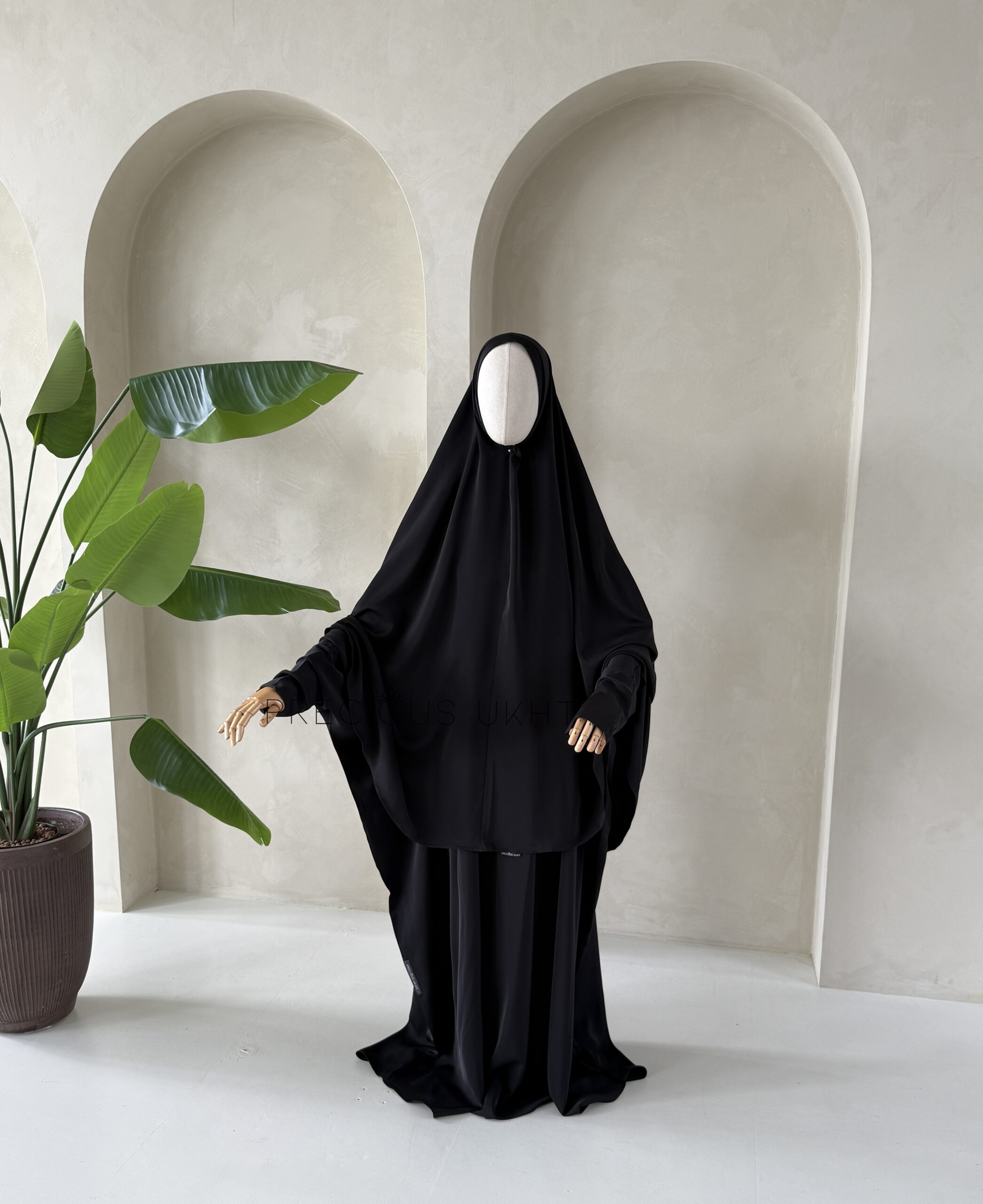 Chaymae Medium Khimaar & Abaya Set 'Black'