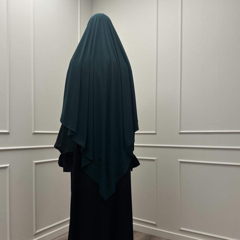 Alternative view of Amira Khimaar Short 'Forest Green' (Premium Jersey)