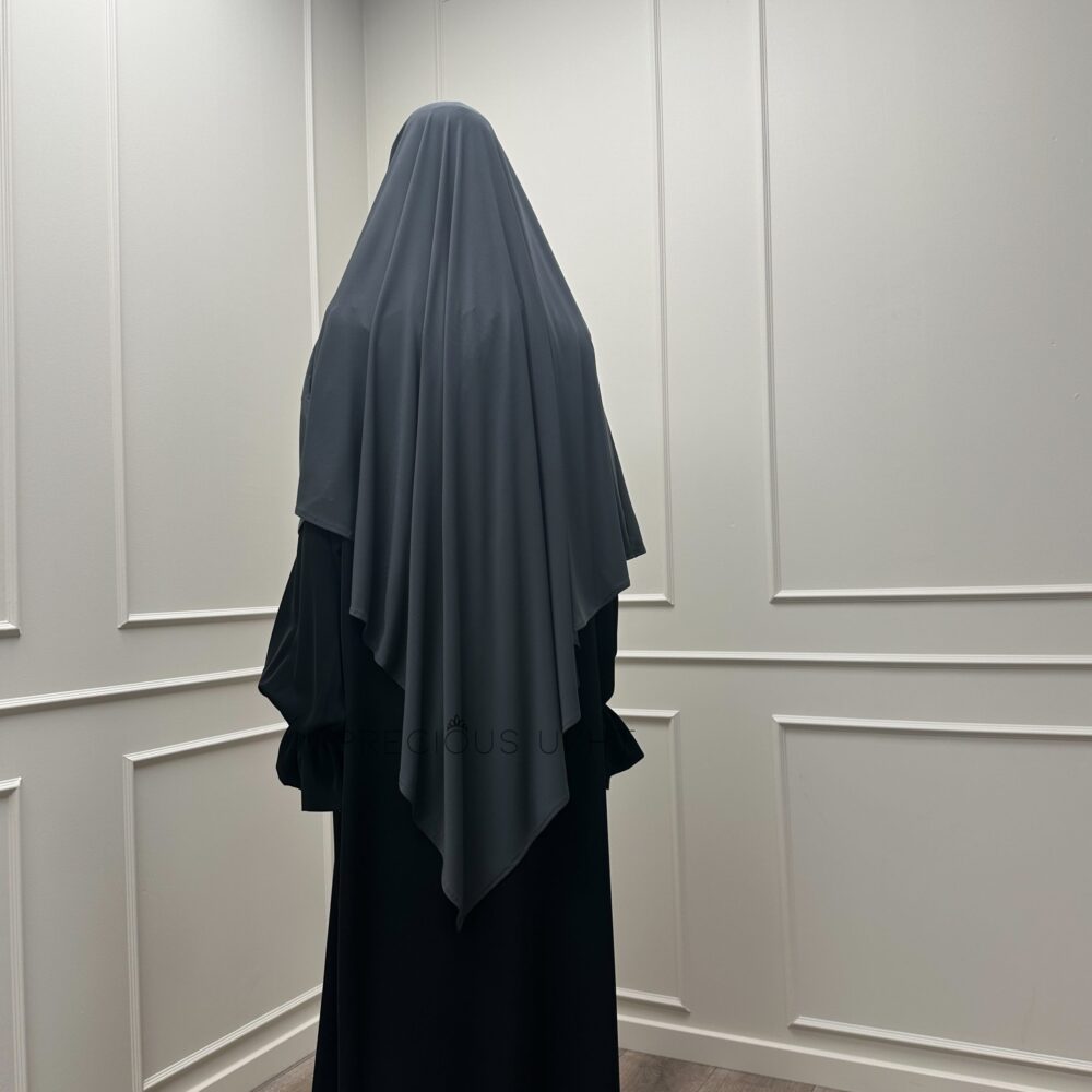 Alternative view of Amira Khimaar Short 'Dark Grey' (Premium Jersey)