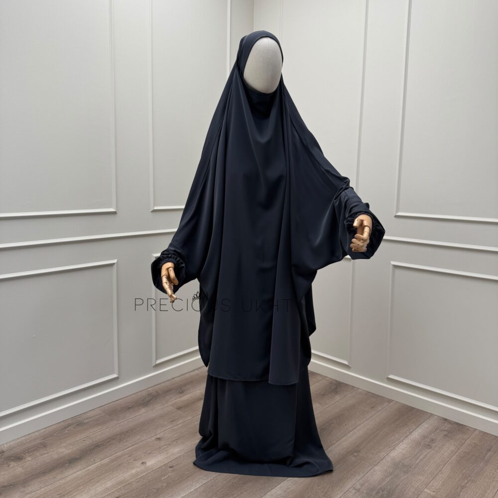 2 Piece Batwing Jilbaab Hafsa ‘Dark Grey'