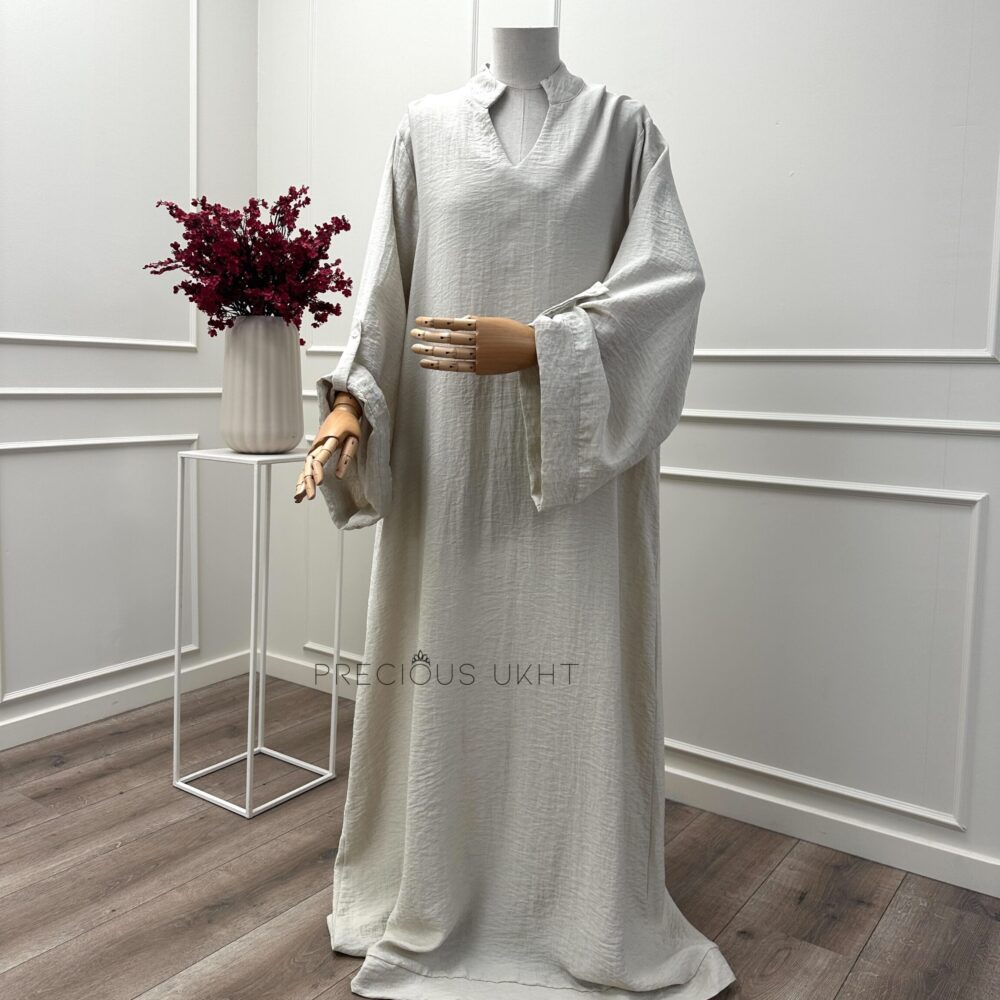 Alternative view of Najlae Abaya 'Ice Beige'