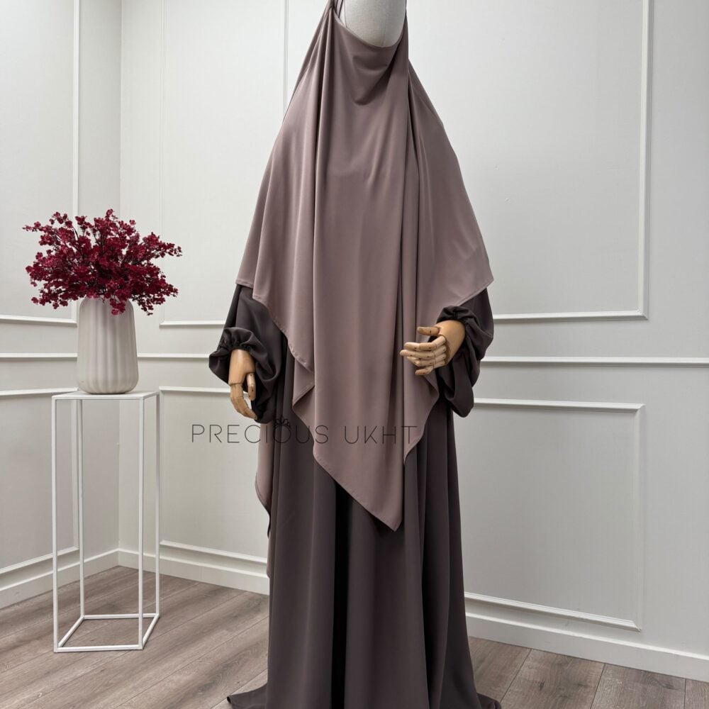 Amira Khimaar Long ‘Nude Rose’ (Premium Jersey)