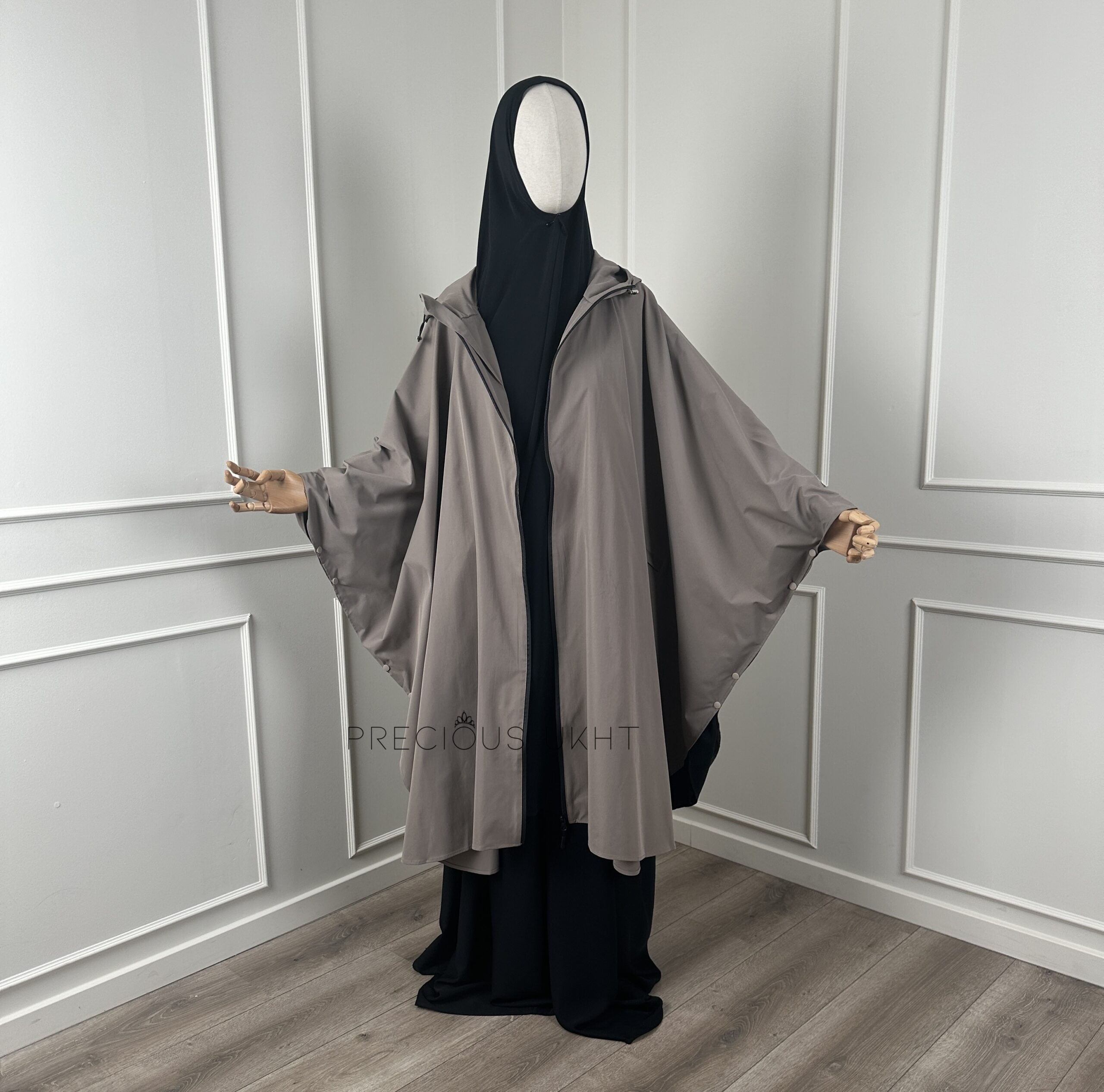 Poncho Khareef 'Dark Taupe'
