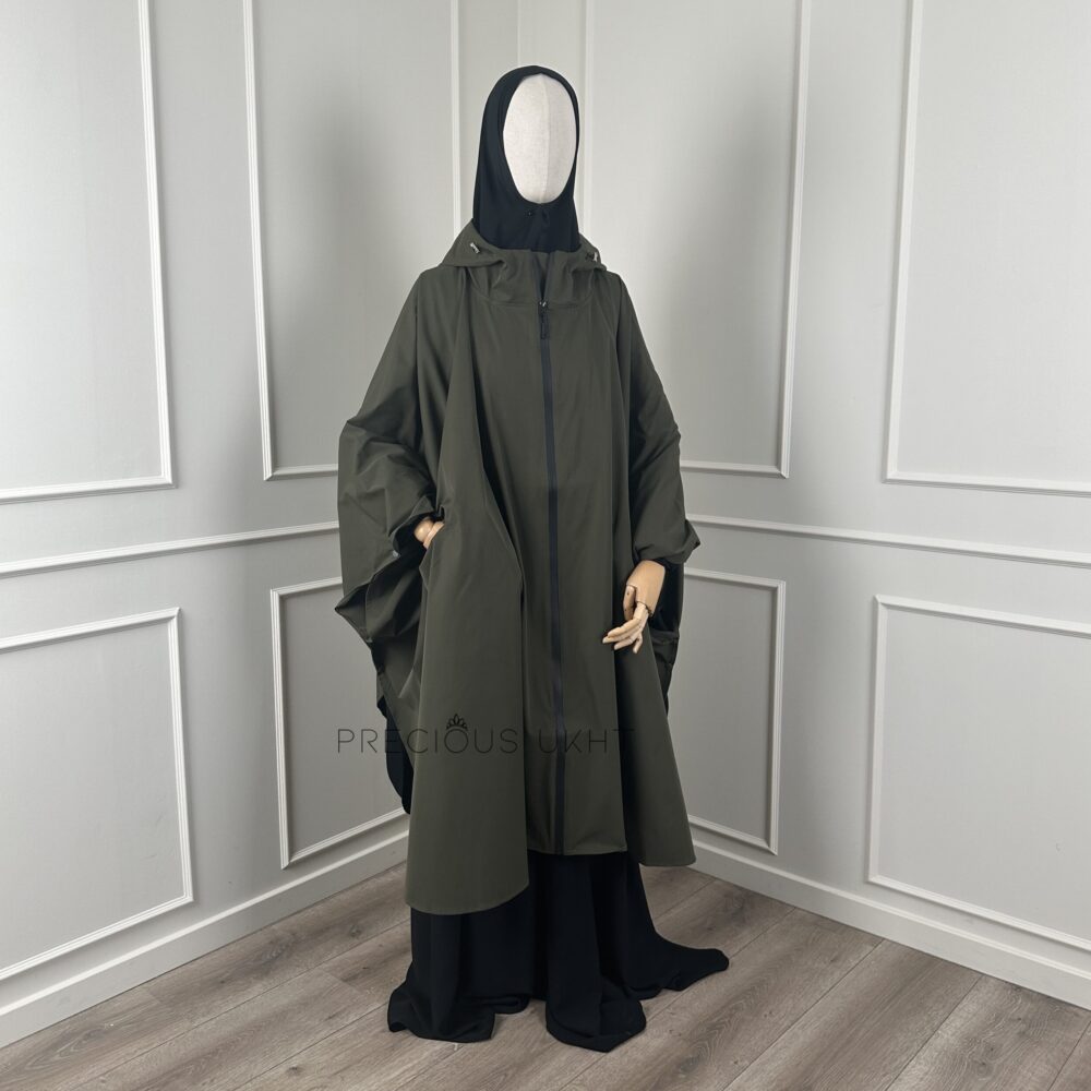 Alternative view of Poncho Khareef 'Dark Olive'