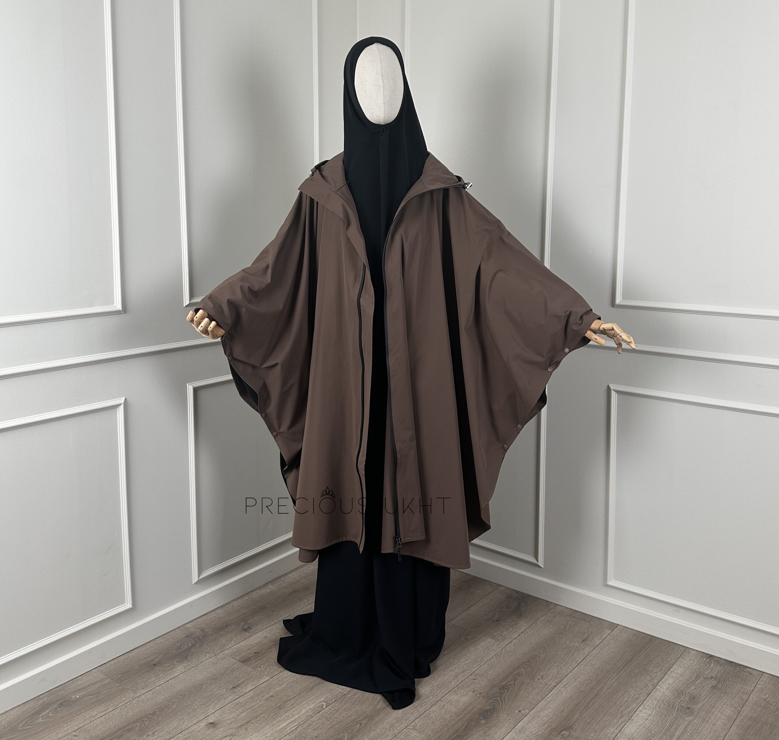 Poncho Khareef 'Ash Brown'