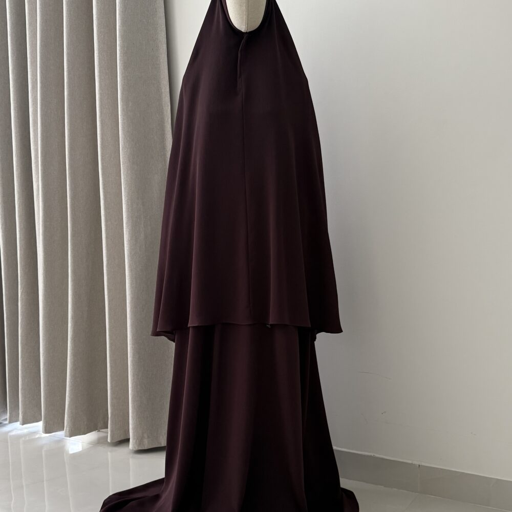 Oemayrah Medium Khimaar & Abaya Set ‘Espresso Brown’