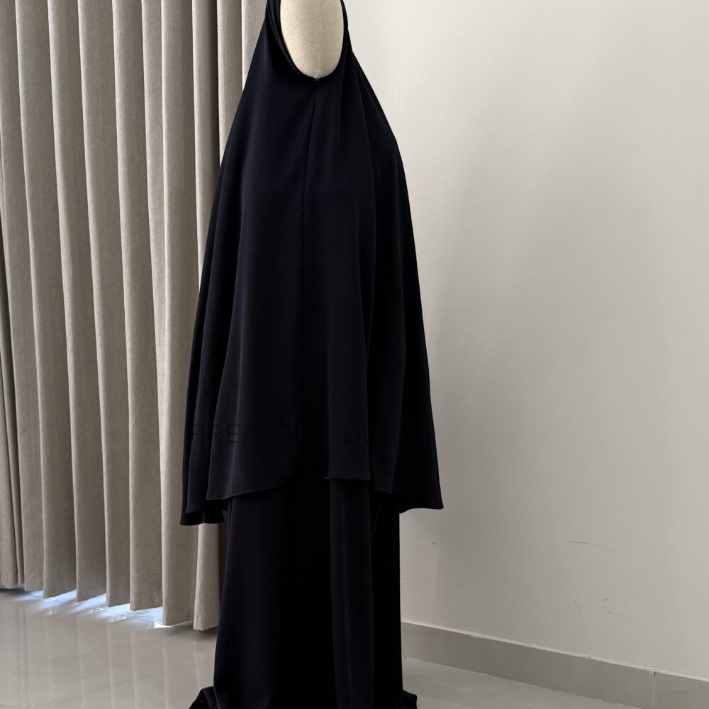 Oemayrah Medium Khimaar & Abaya Set ‘Deep Blue’