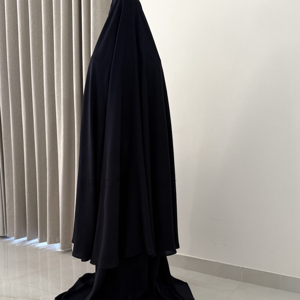 Alternative view of Oemayrah Extra Long Khimaar ‘Deep Blue’