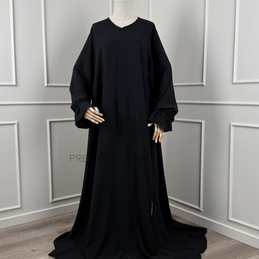 Sakeenah Stretch Abaya 'Black'