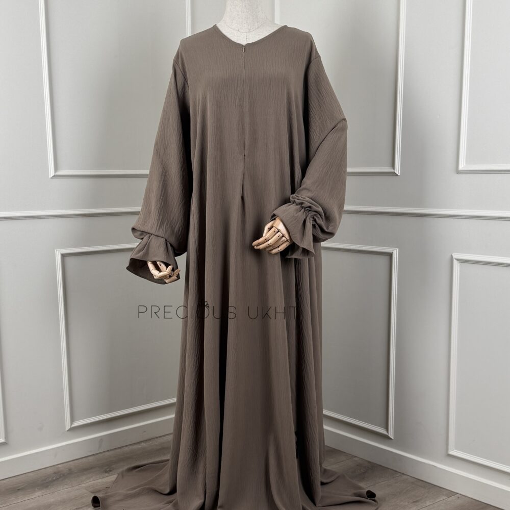 Sakeenah Stretch Abaya 'Desert Taupe'
