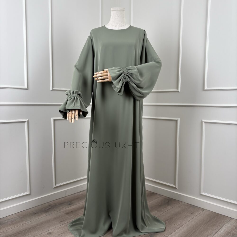 Assiyah Abaya ‘Pistache’
