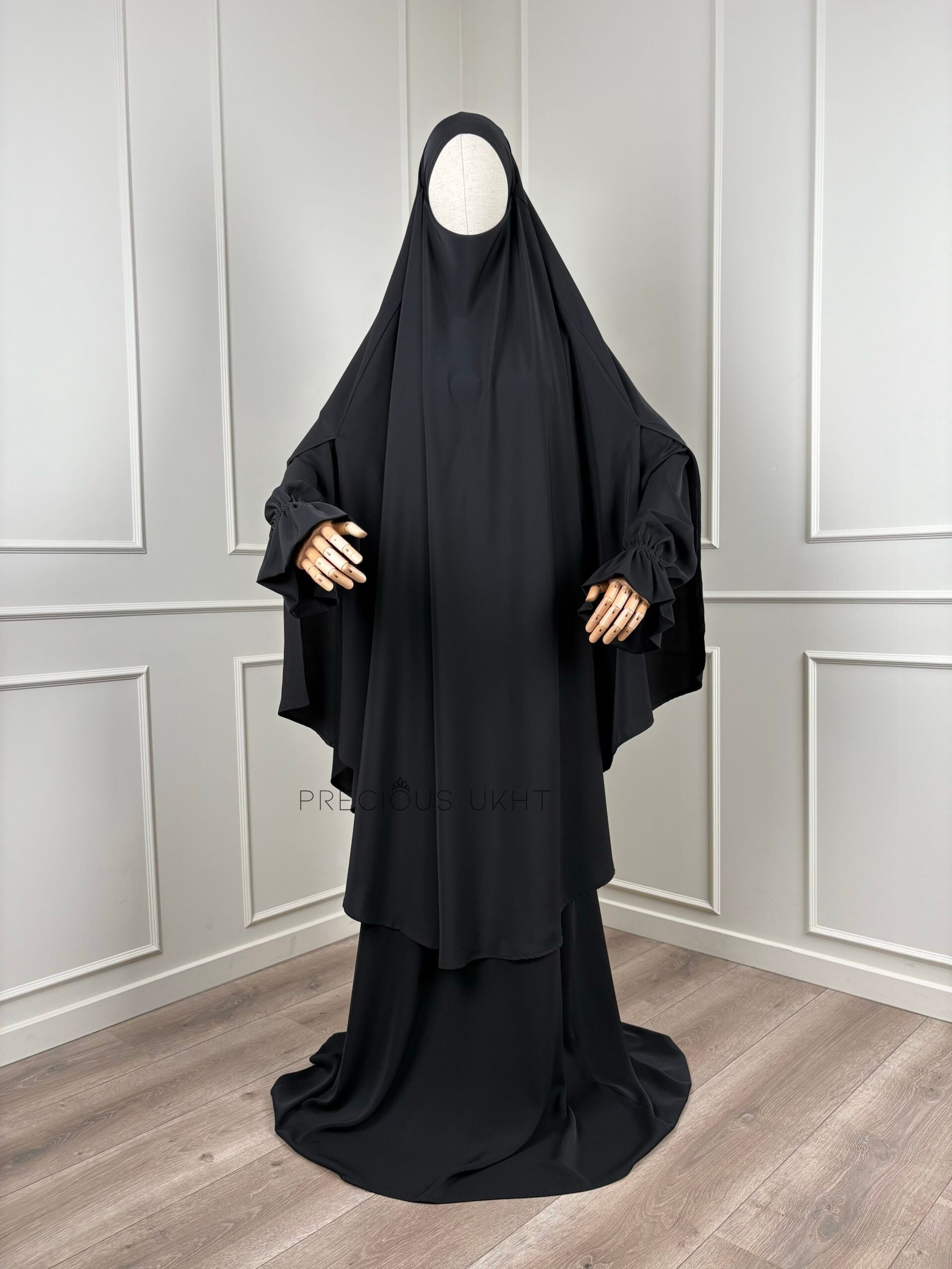 Tieback Knie Khimaar Yemeni 'Black' (Medina Silk)
