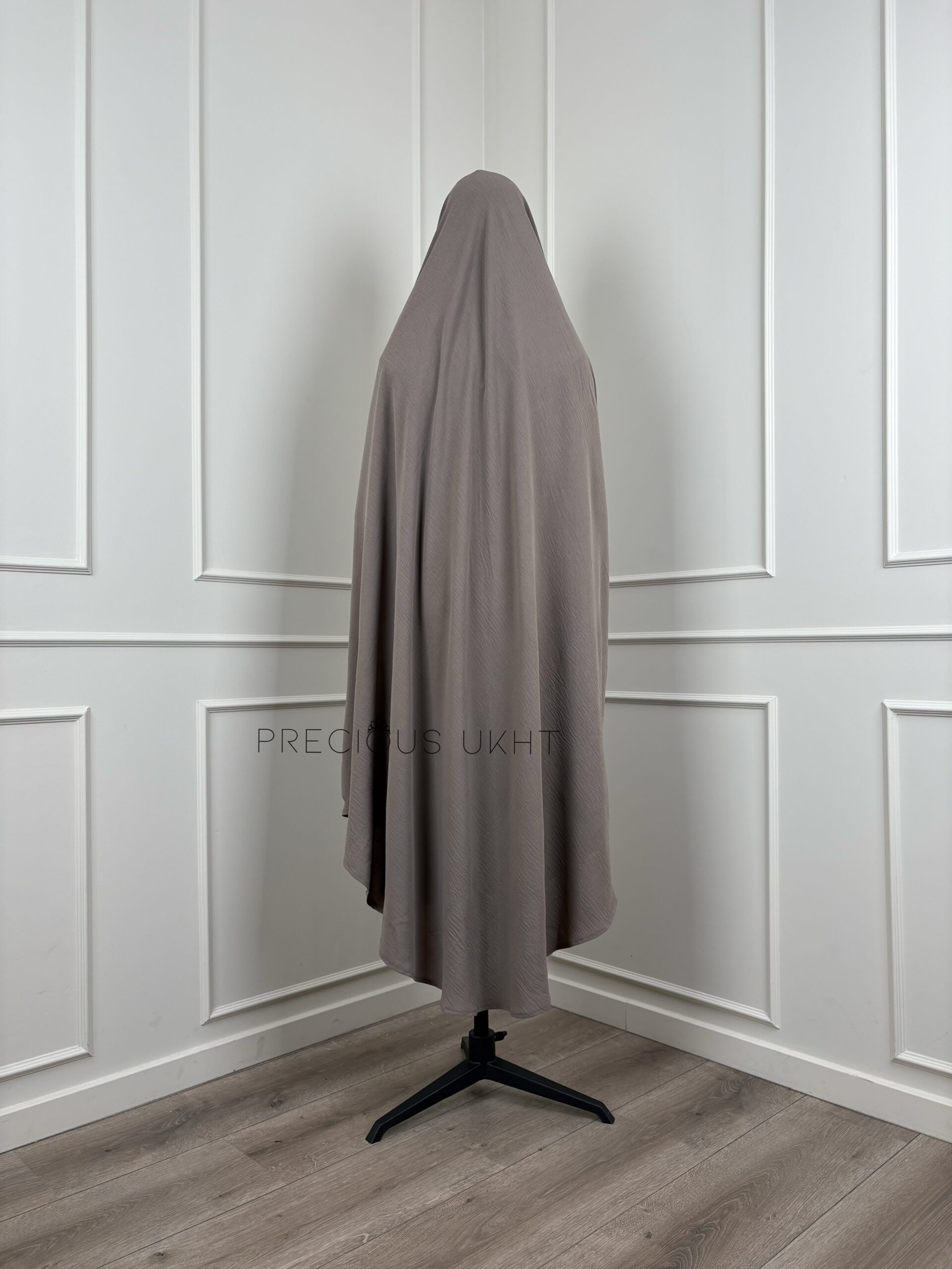 Precious Ukht Tieback Stretch Knie Khimaar 'Taupe' - Afbeelding 2