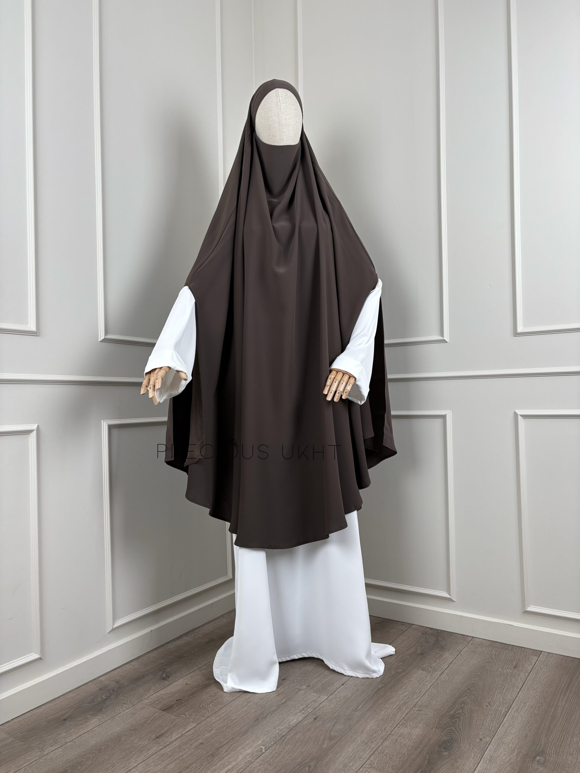 Tieback Knie Khimaar Yemeni ‘Umber' (Medina Silk)