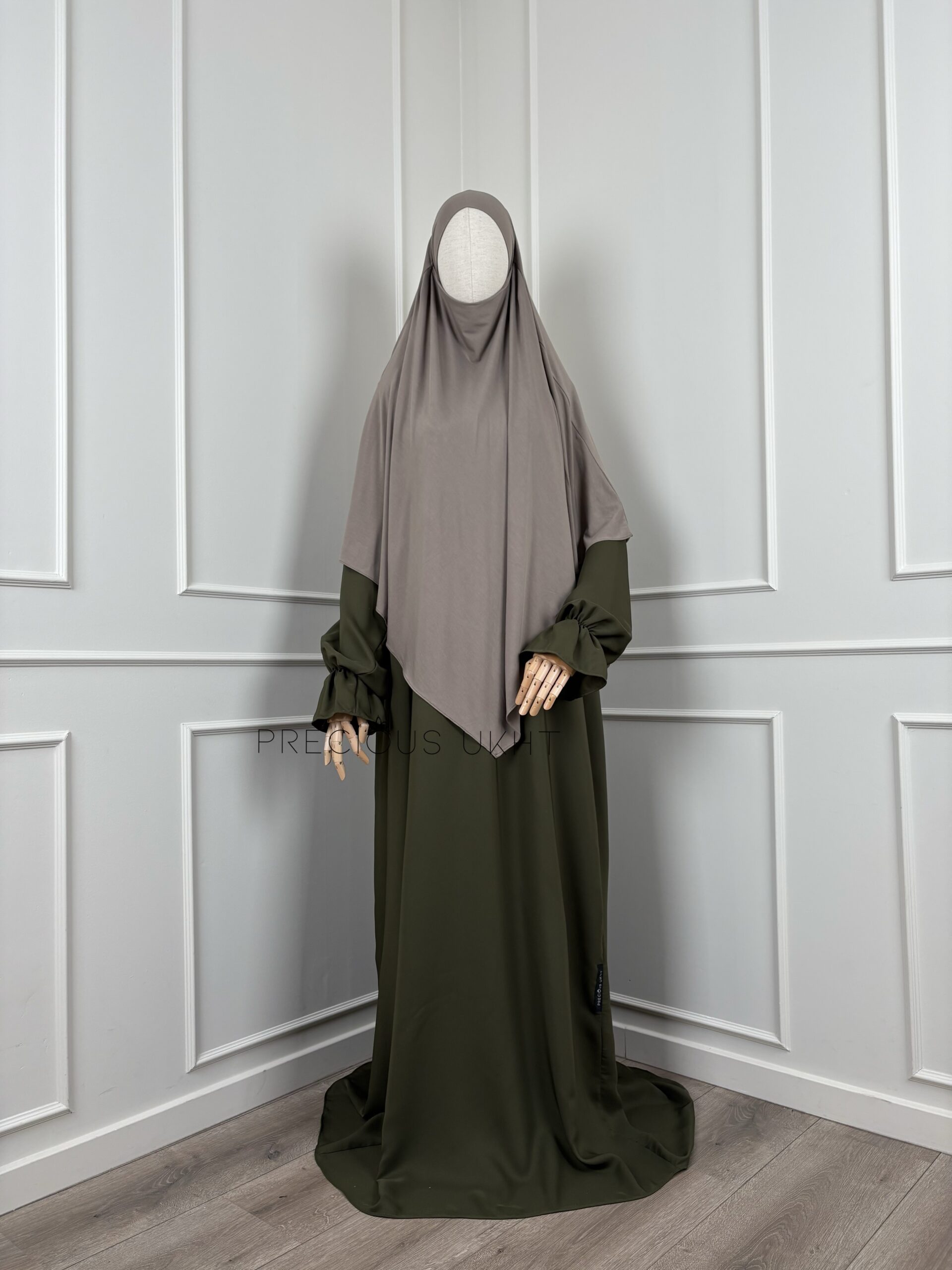 Amira Khimaar Short 'Taupe' (Bamboo Fabric)