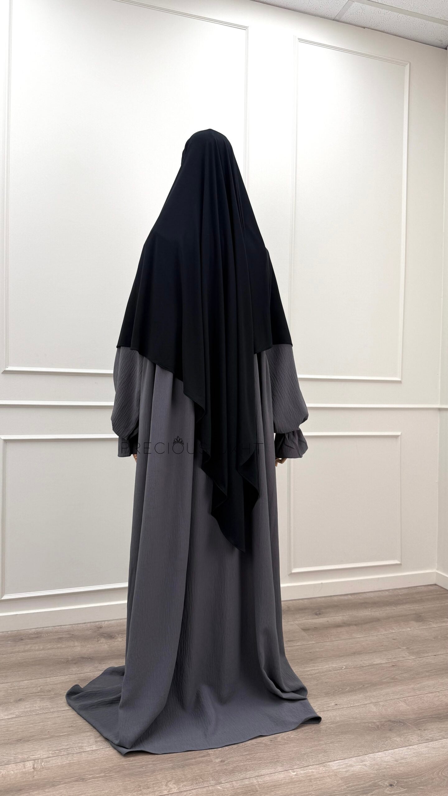 Amira Khimaar Short 'Black' (Bamboo Fabric) - Afbeelding 2