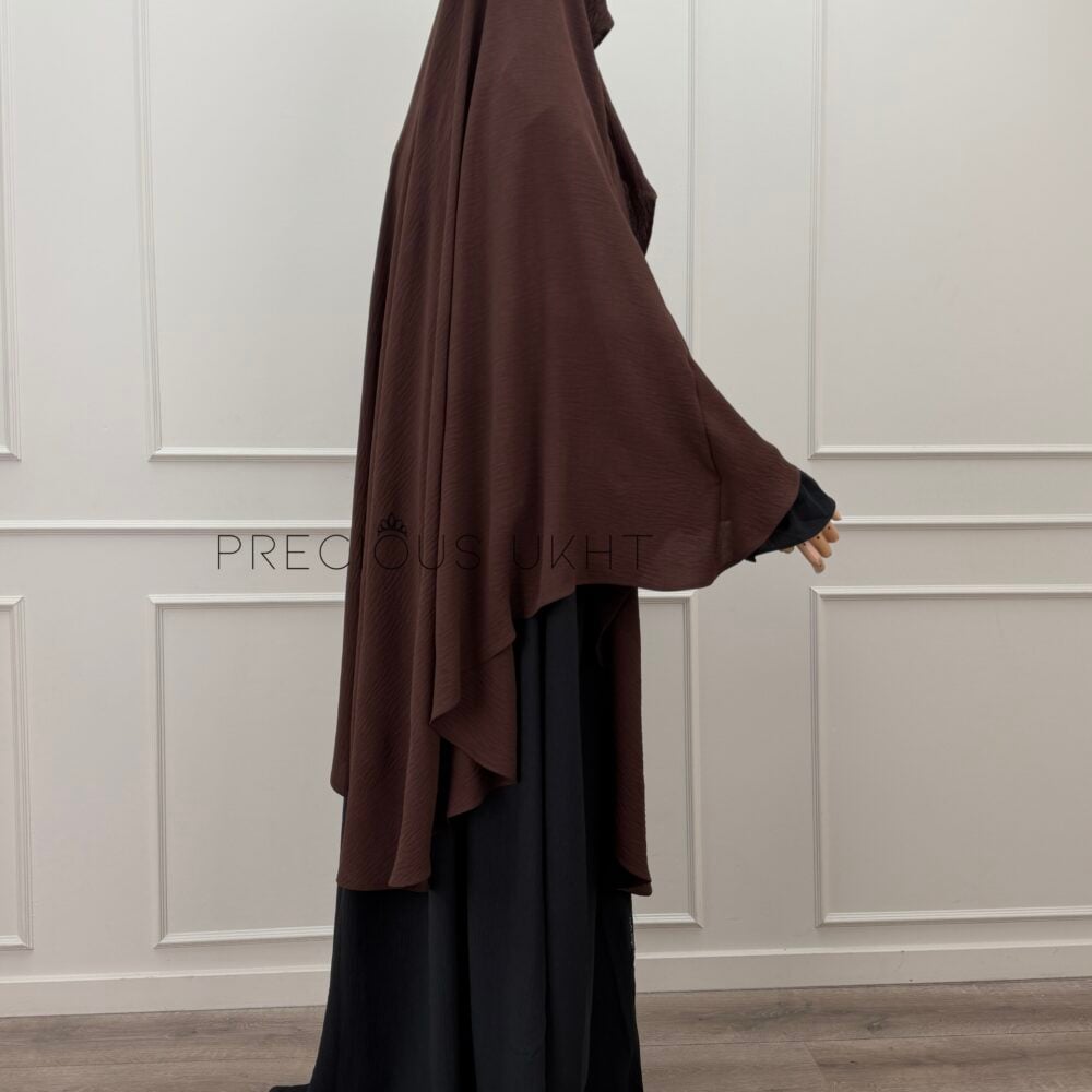 Alternative view of Tieback Khimaar Indonesia 'Dark Brown'