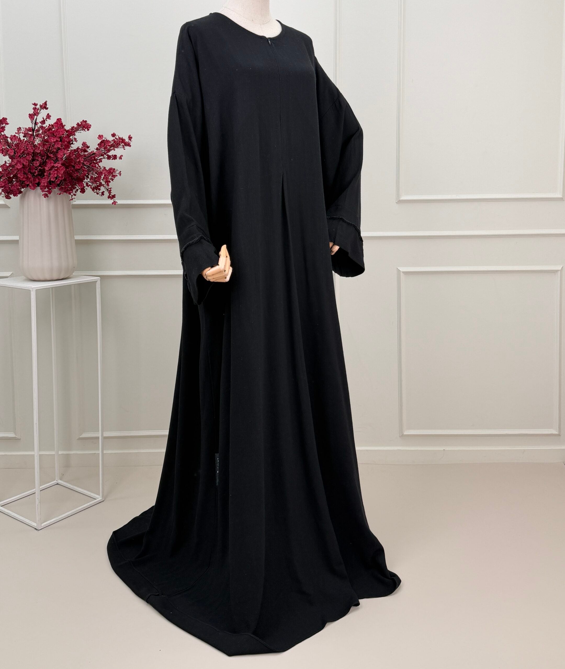Saba Abaya 'Black'