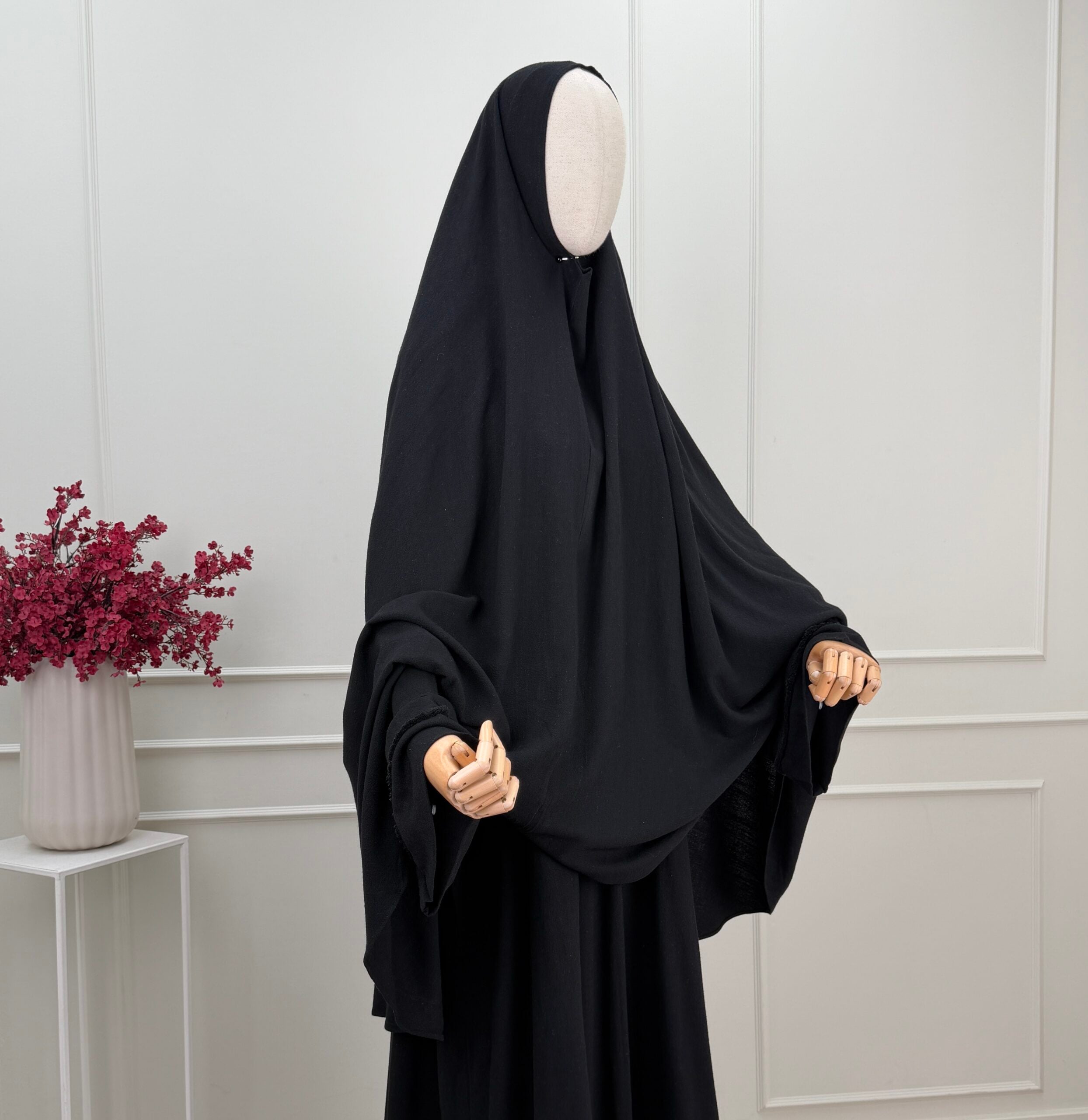 Saba Khimaar 'Black'