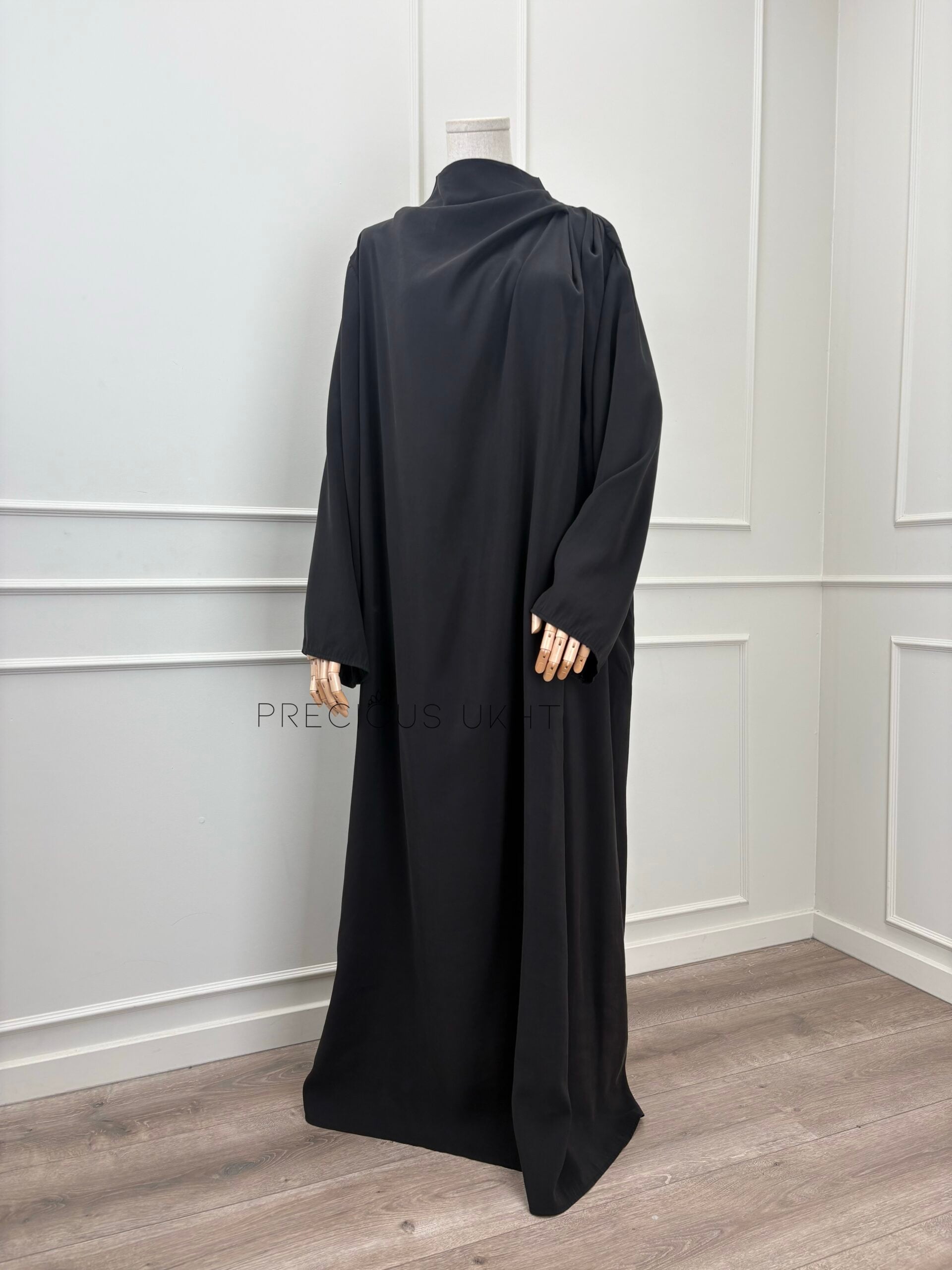 Nadine Abaya 'Black'
