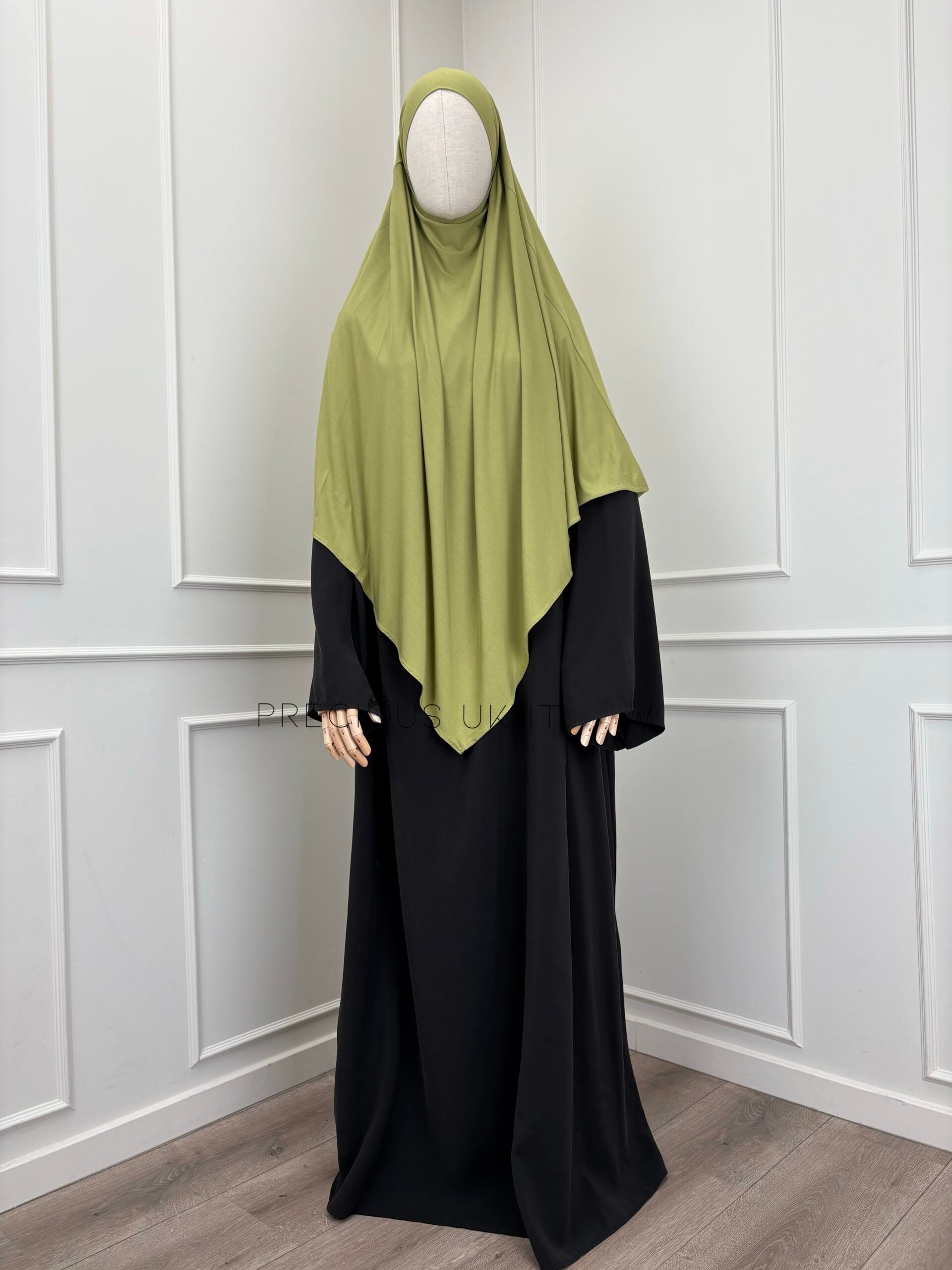 Amira Khimaar Short 'Lime' (Bamboo Fabric)
