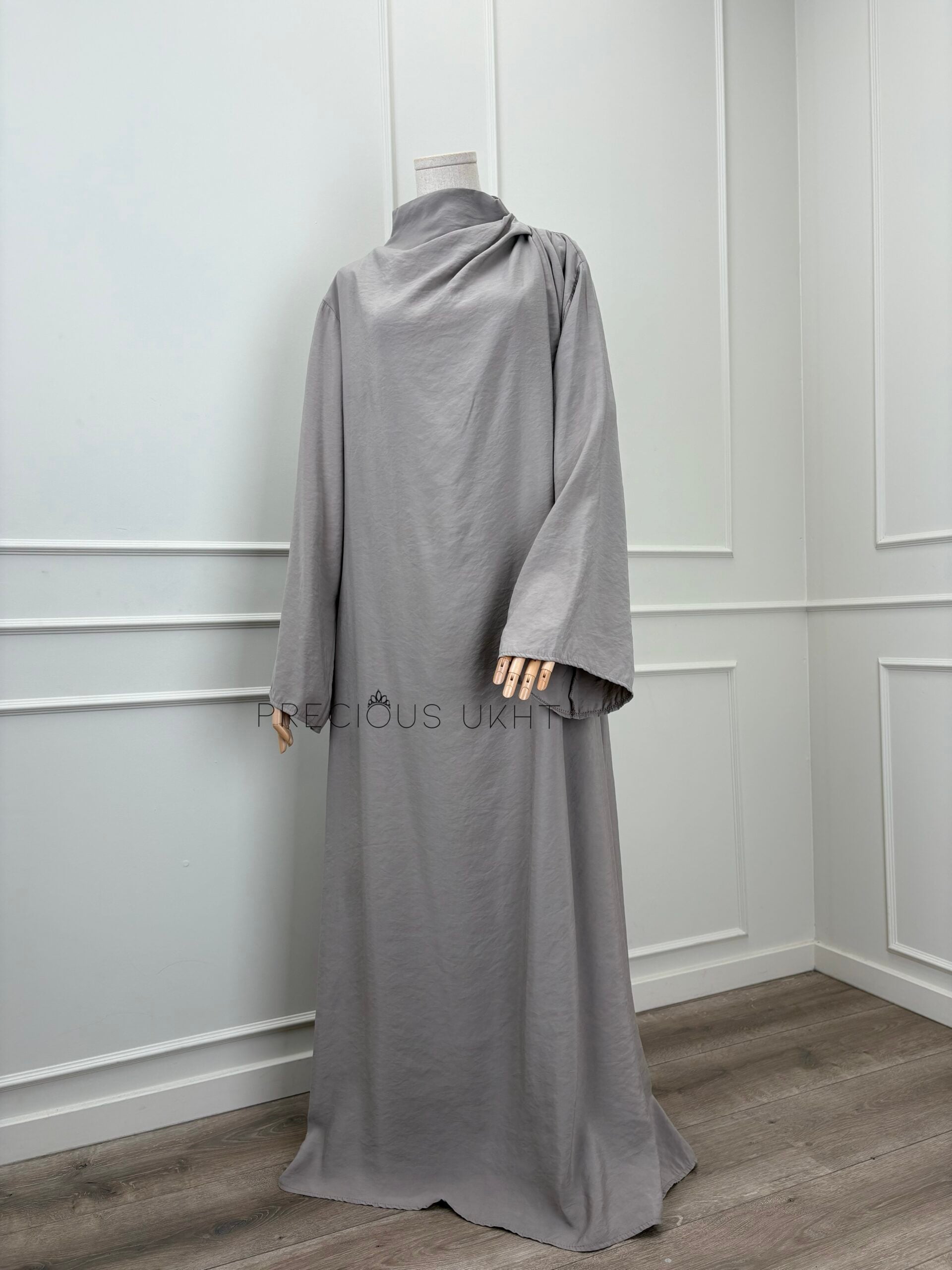 Nadine Abaya 'Taupe'