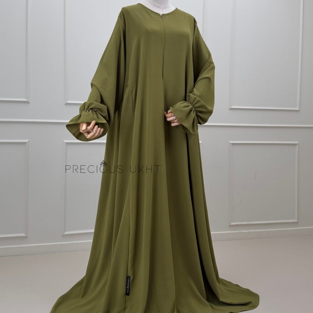 Sakeenah Stretch Abaya 'Olive Moss'