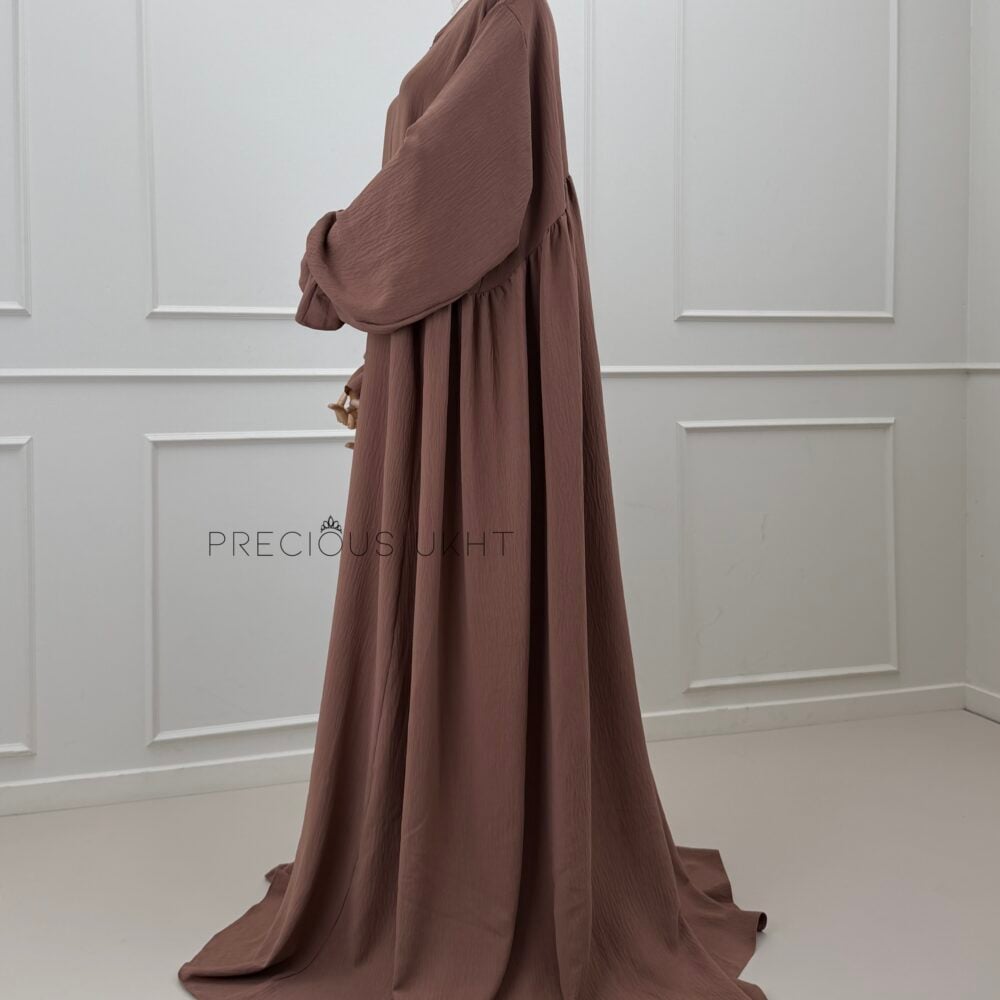 Alternative view of Sakeenah Stretch Abaya 'Cacao Taupe'
