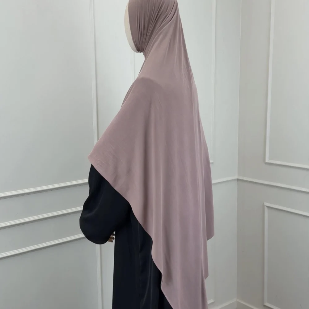 Alternative view of XXL Breathable Scarf 'Mauvie Rose'