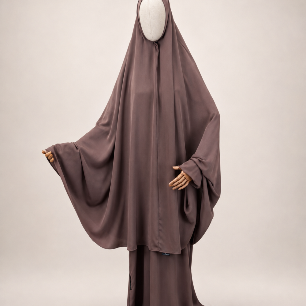 Oemayrah Extra Long Khimaar ‘Mauvie Brown'