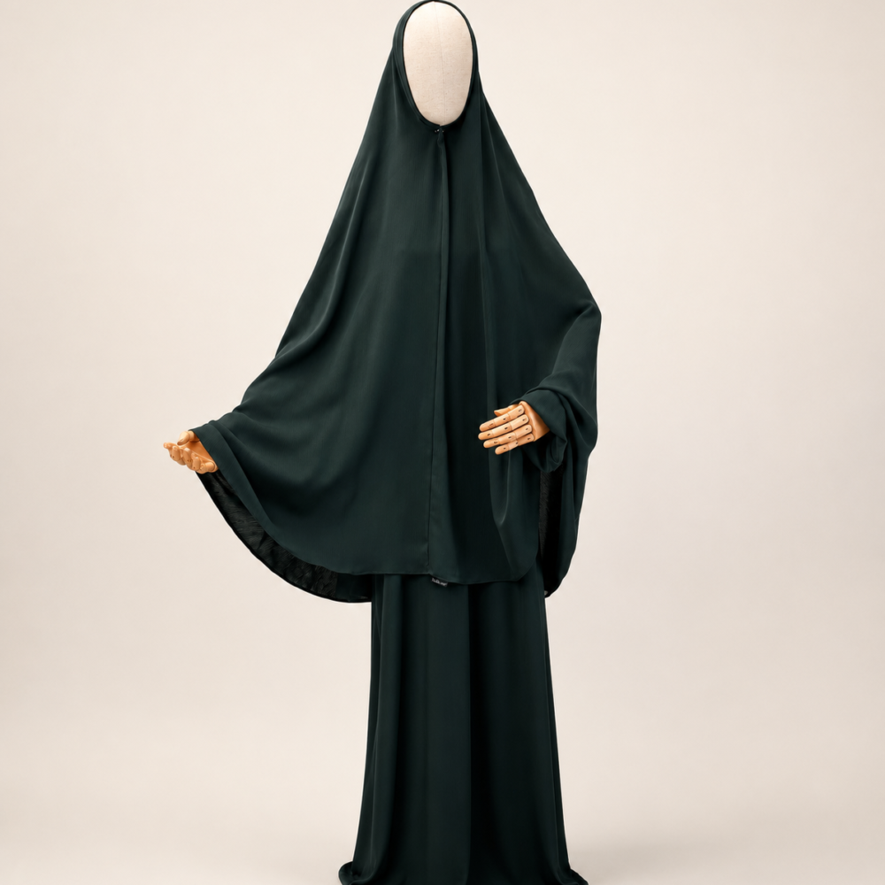 Oemayrah Medium Khimaar ‘Pine Green'