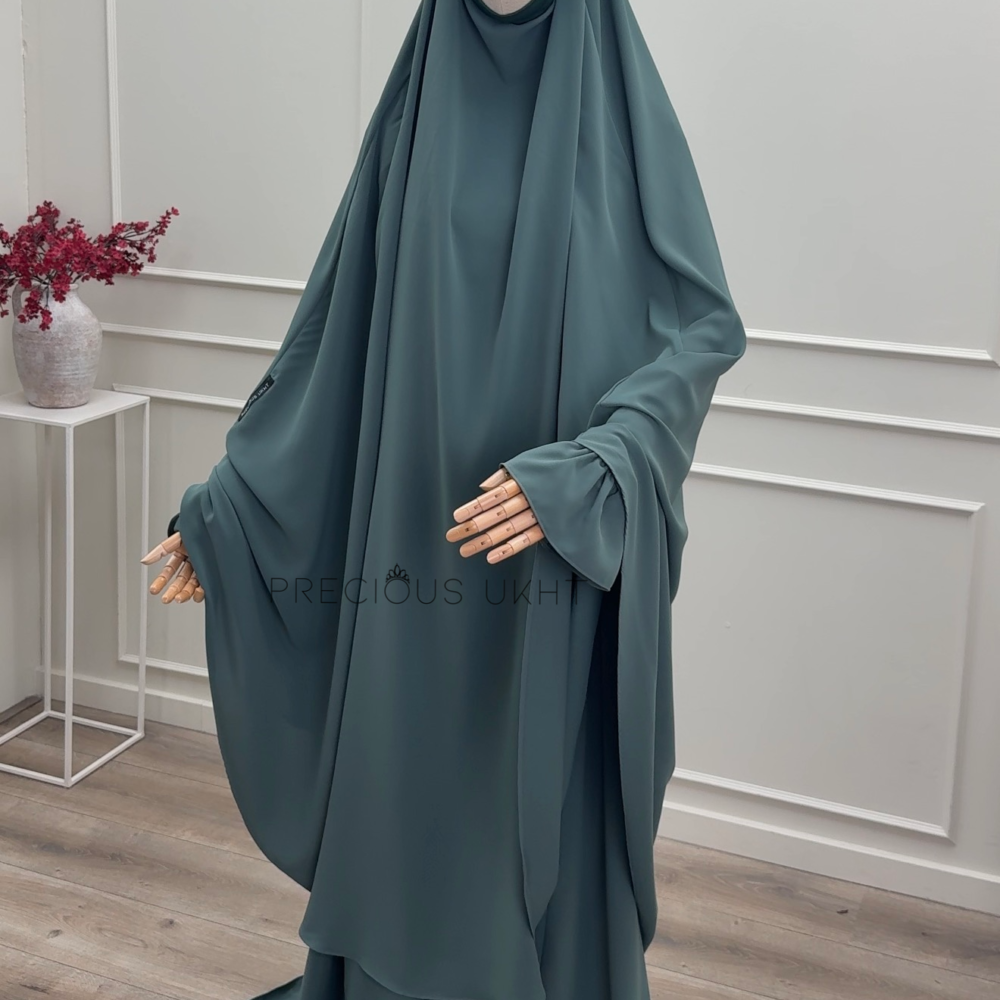 Alternative view of Sitrah Khimaar 'Jade'