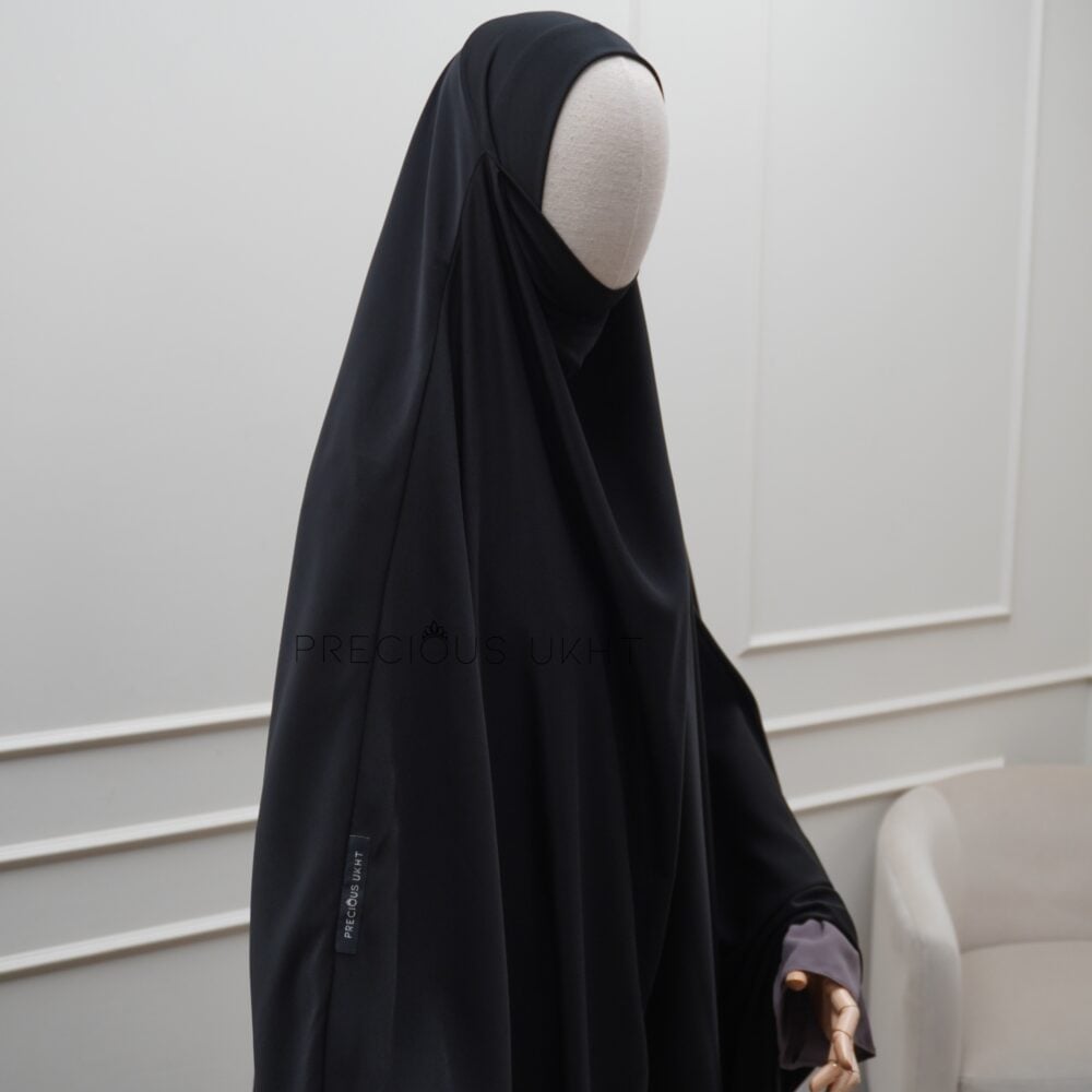 Alternative view of Sitrah Khimaar 'Black'