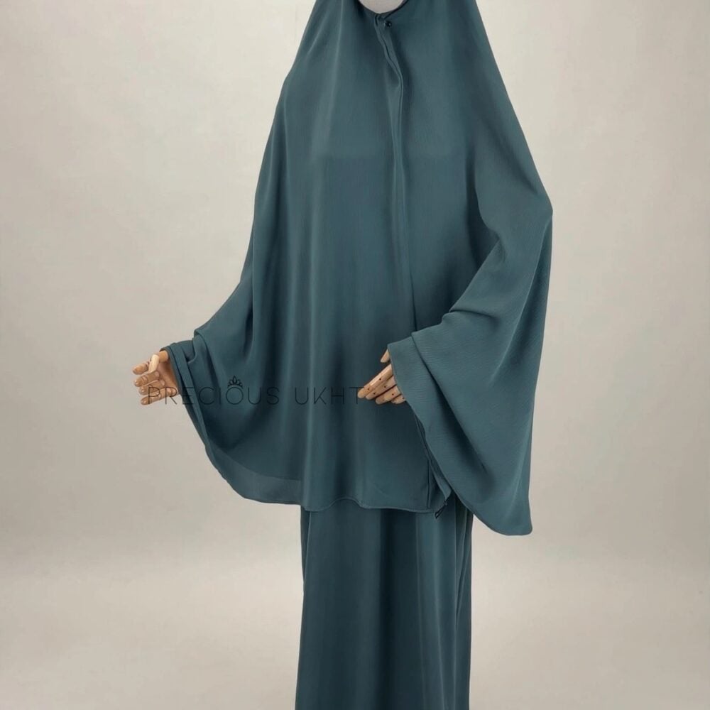 Oemayrah Medium Khimaar ‘Jade Green'