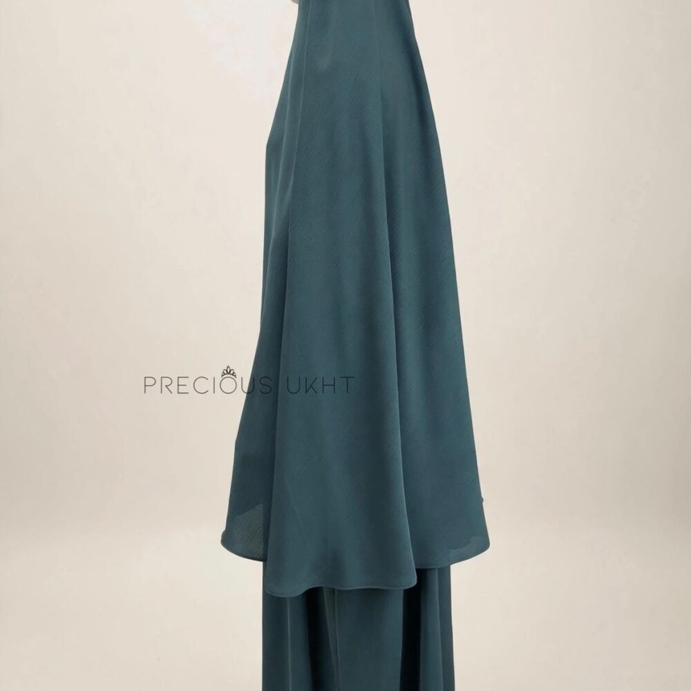 Alternative view of Oemayrah Medium Khimaar ‘Jade Green'