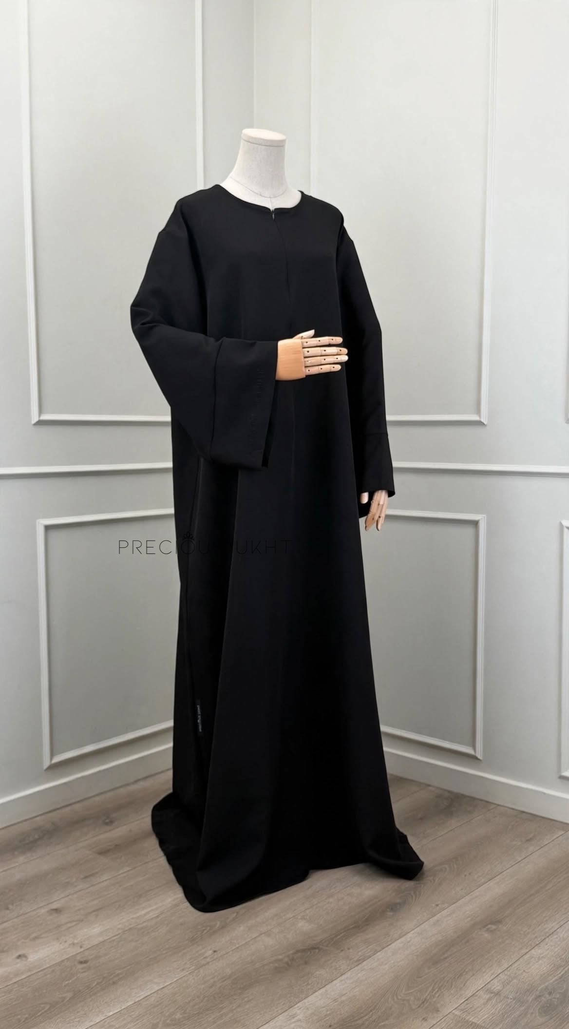 Thick Nida Suheila Abaya 'Black'