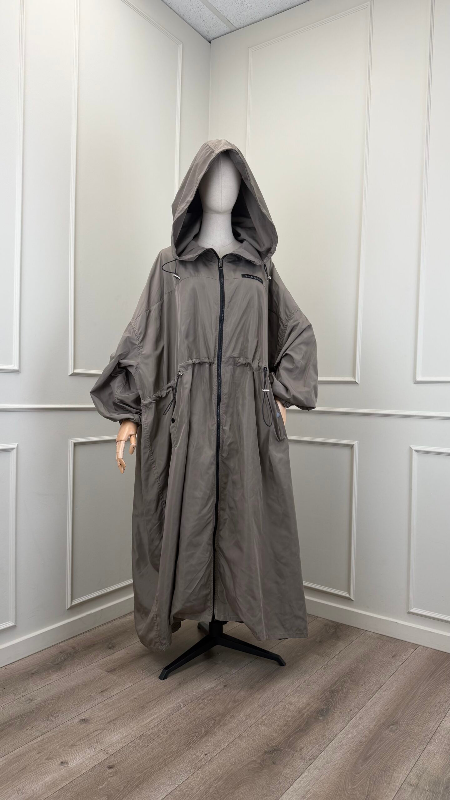 Riham Bag Jacket ‘Taupe’